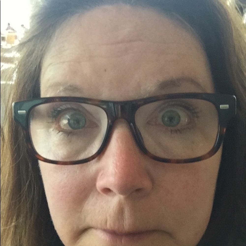 Meet your Posher, Tj